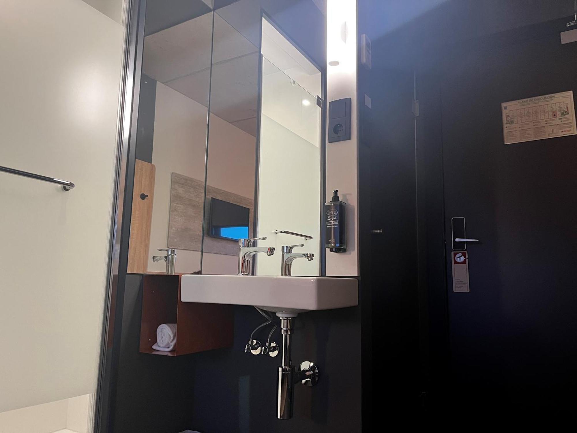 Ibis Budget Madrid Aeropuerto 외부 사진