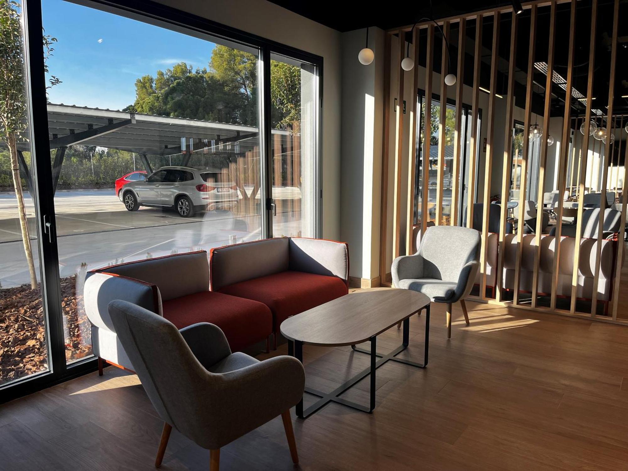 Ibis Budget Madrid Aeropuerto 외부 사진