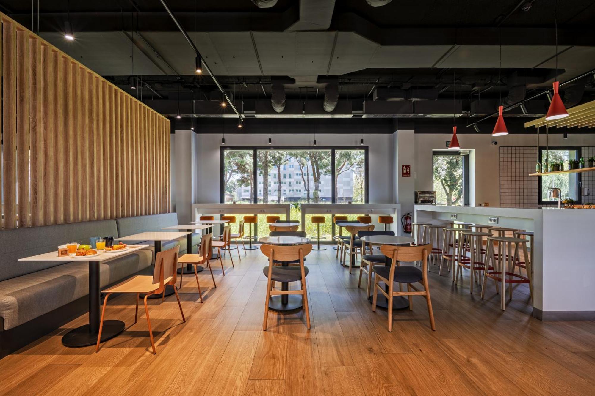 Ibis Budget Madrid Aeropuerto 외부 사진
